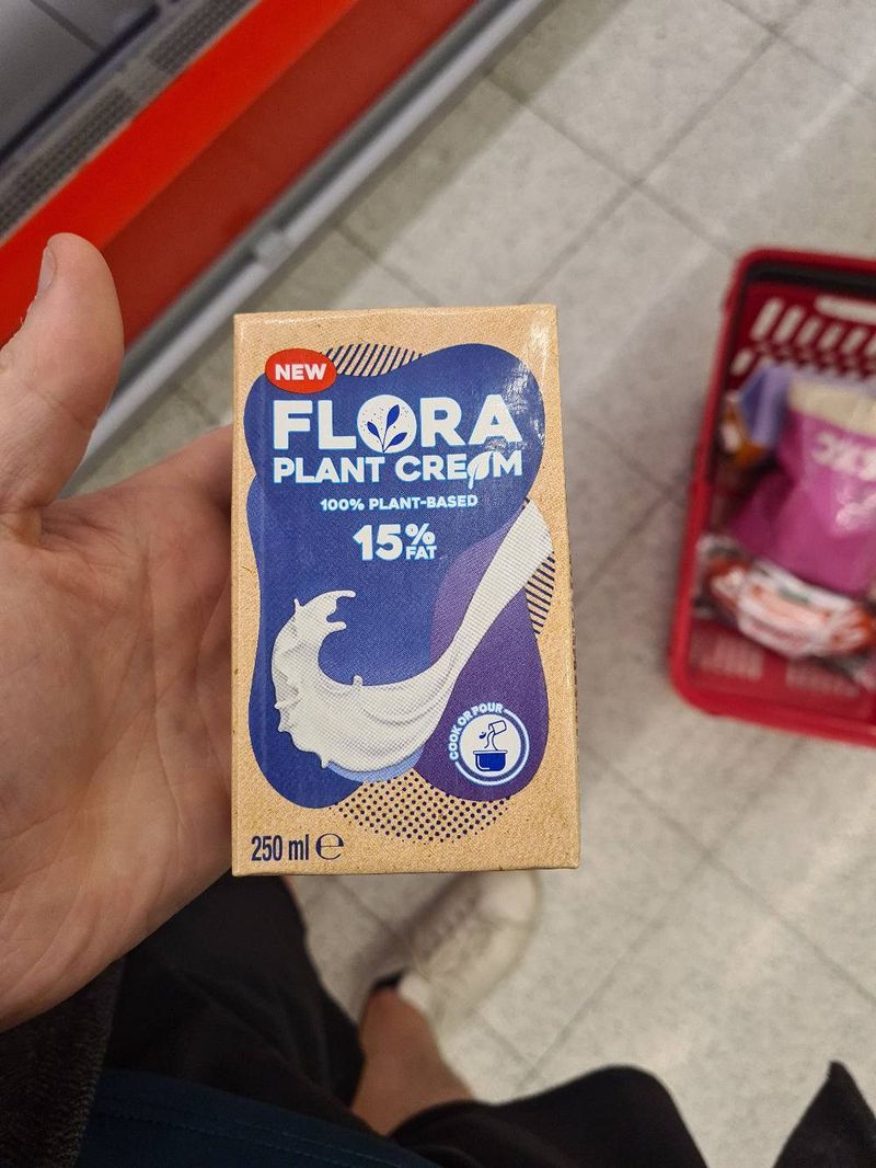 Flora plant cream, Upfield | Noba