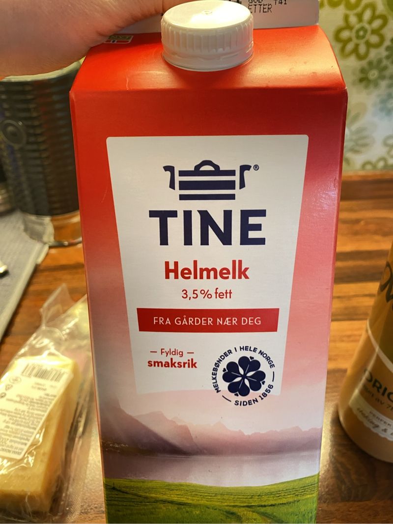 Helmelk