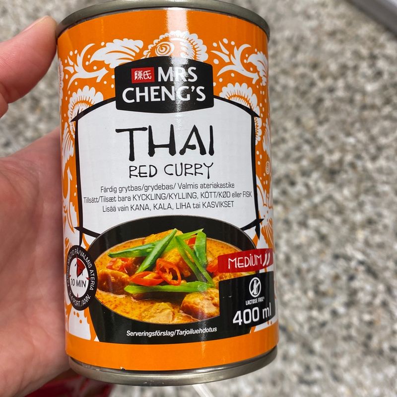 Mrs cheng's hot sale thai red curry